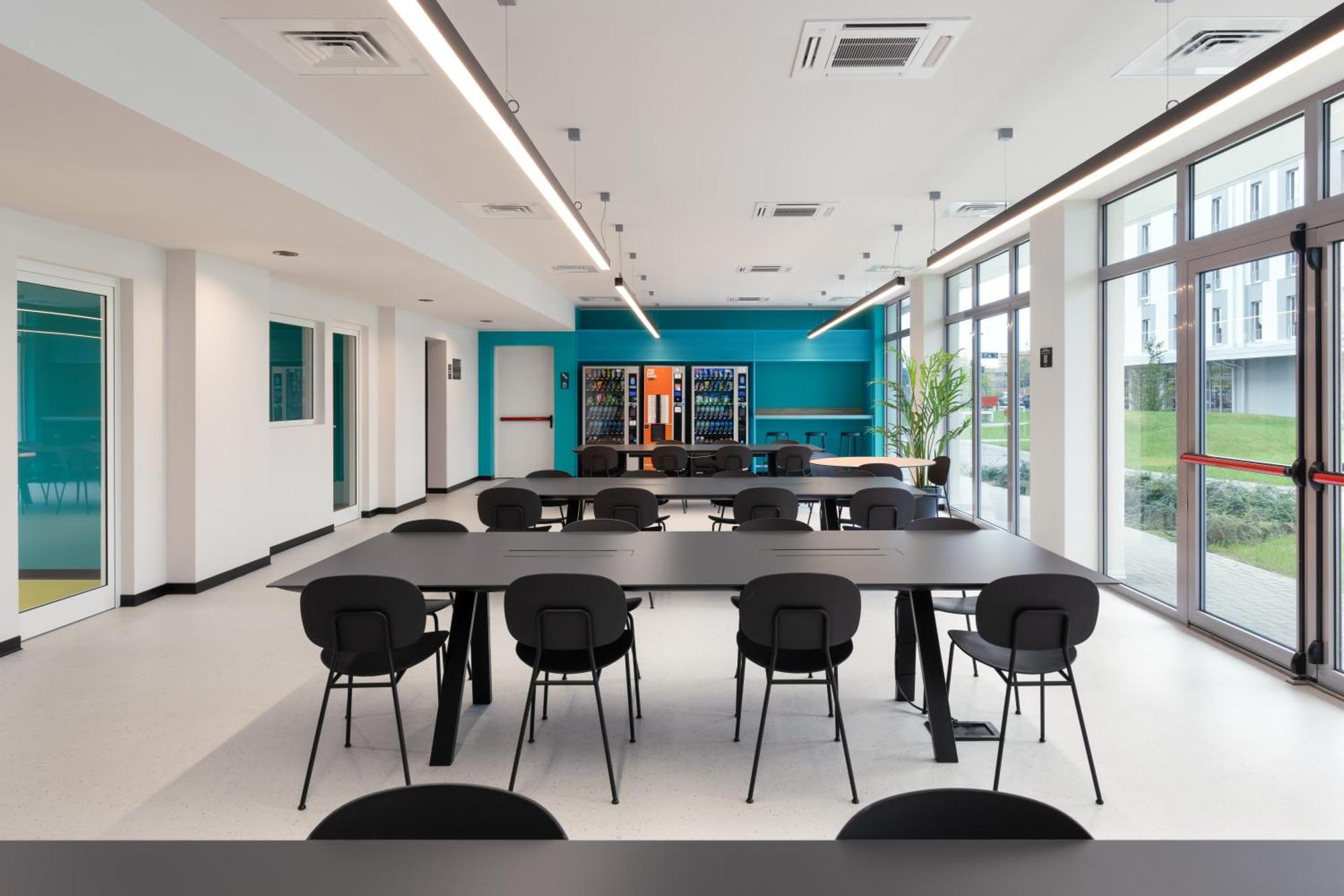 Cx Milan Nom Hostel Ngoại thất bức ảnh