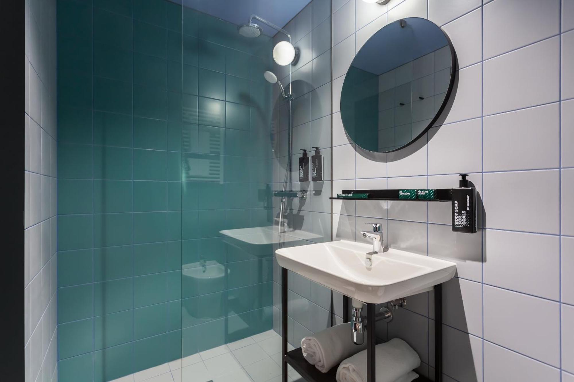 Cx Milan Nom Hostel Ngoại thất bức ảnh